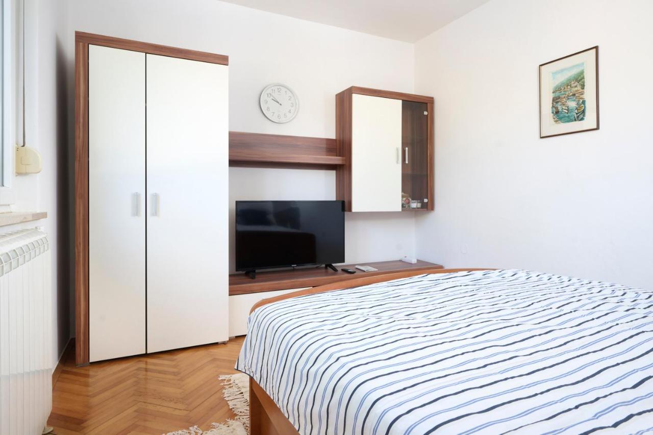 App Forza Apartment Умаг Екстериор снимка